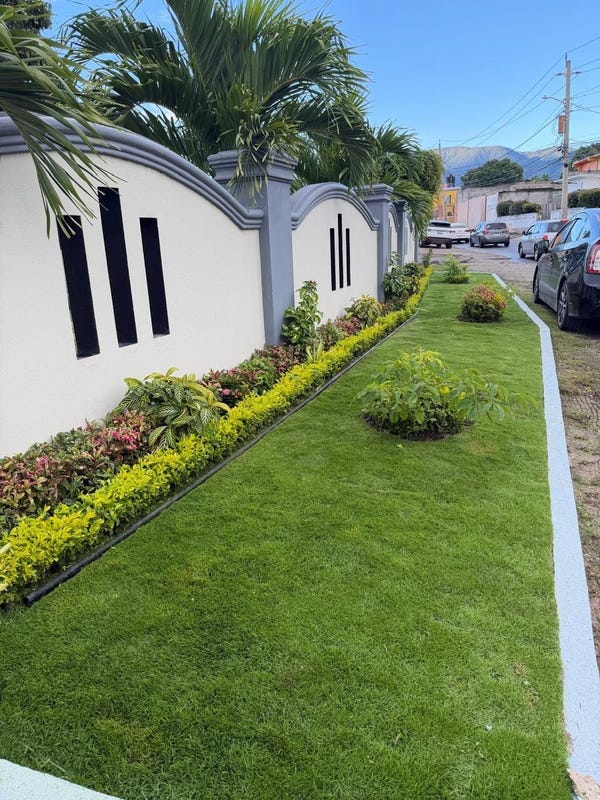 Cassia Park Road, Kingsto