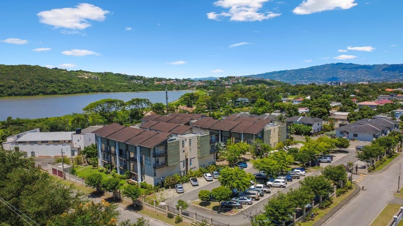 1 SPATHODIA AVENUE, Kingston 6, St. Andrew Parish