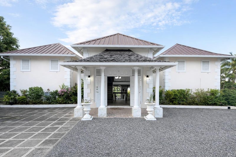 Ridge Estate