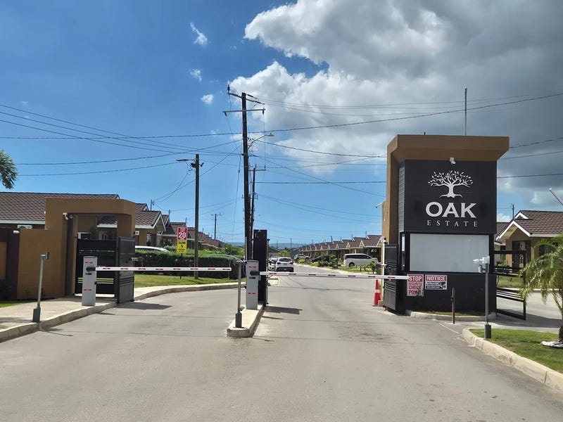 Oak Estate - photo 1 of 1