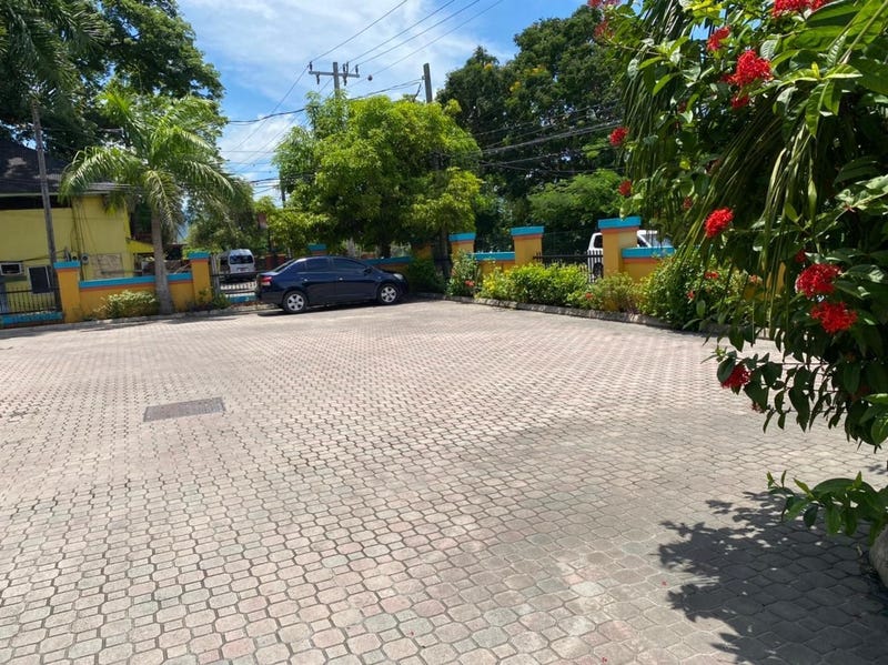 29 Jimmy Cliff Blvd