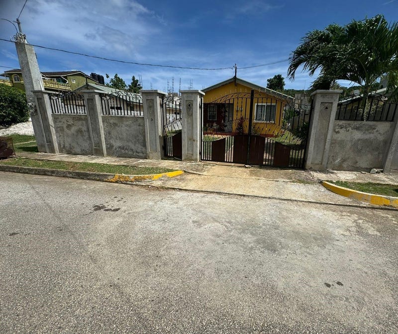 Carlton Cres. Rosevale - photo 1 of 1