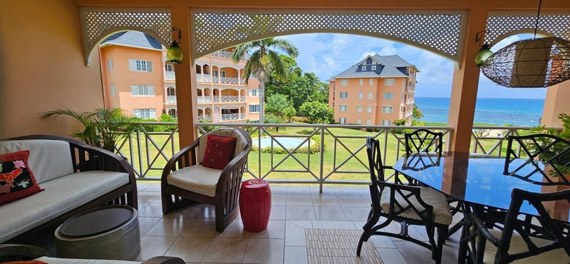 Santa Maria Ocho Rios St