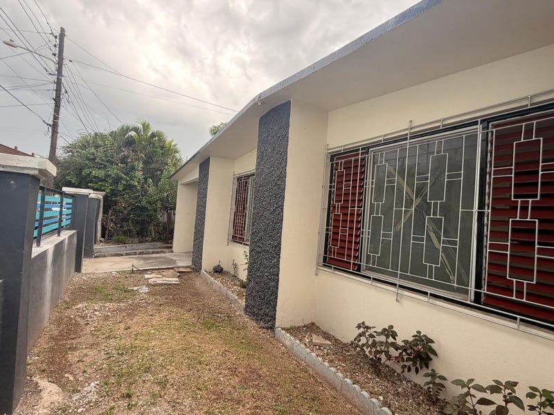Clarke Avenue - photo 1 of 6