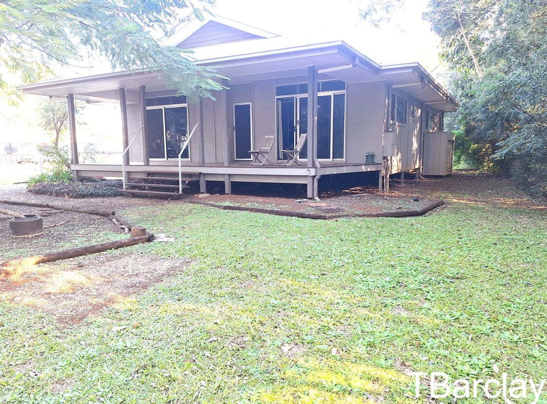 10 Junee Parade, Karragarra Island, Qld 4184 House for Sale