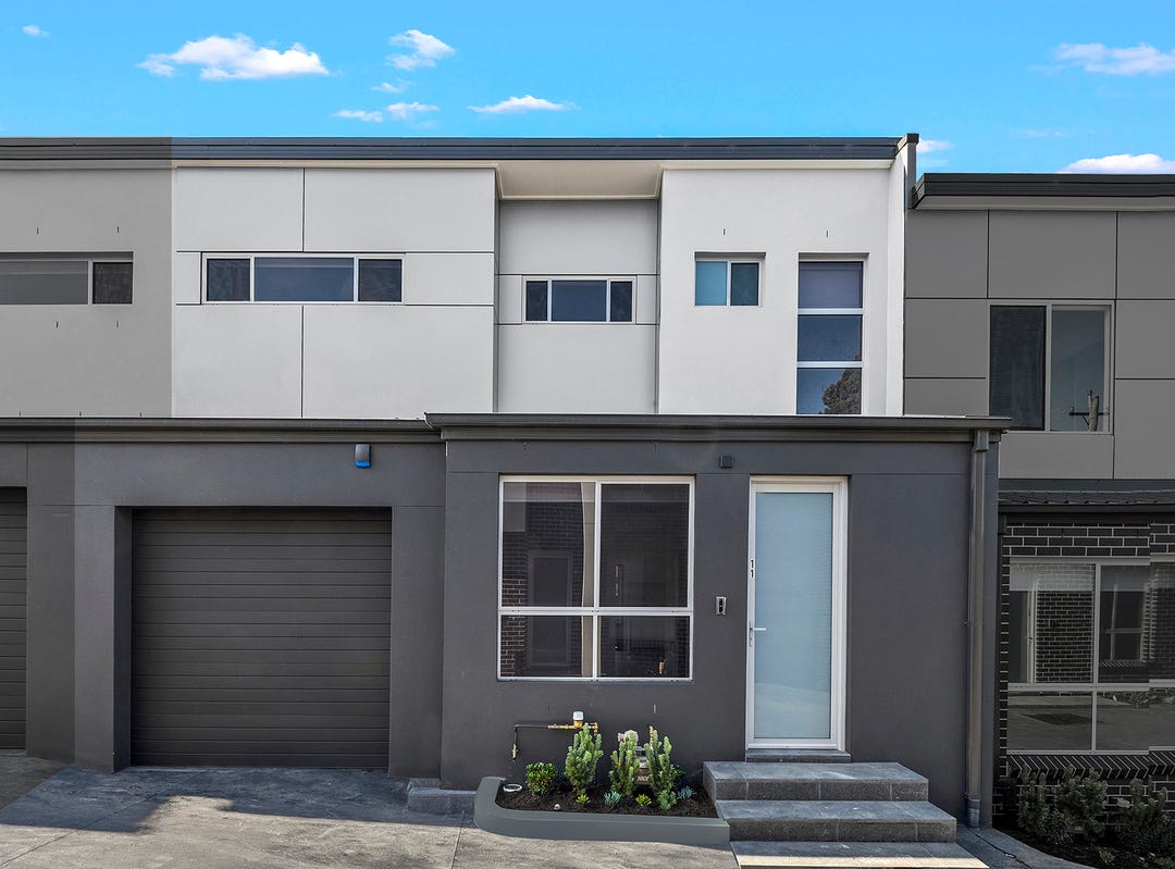 10/22 Holland Crescent, Casula, NSW 2170 Townhouse for Sale