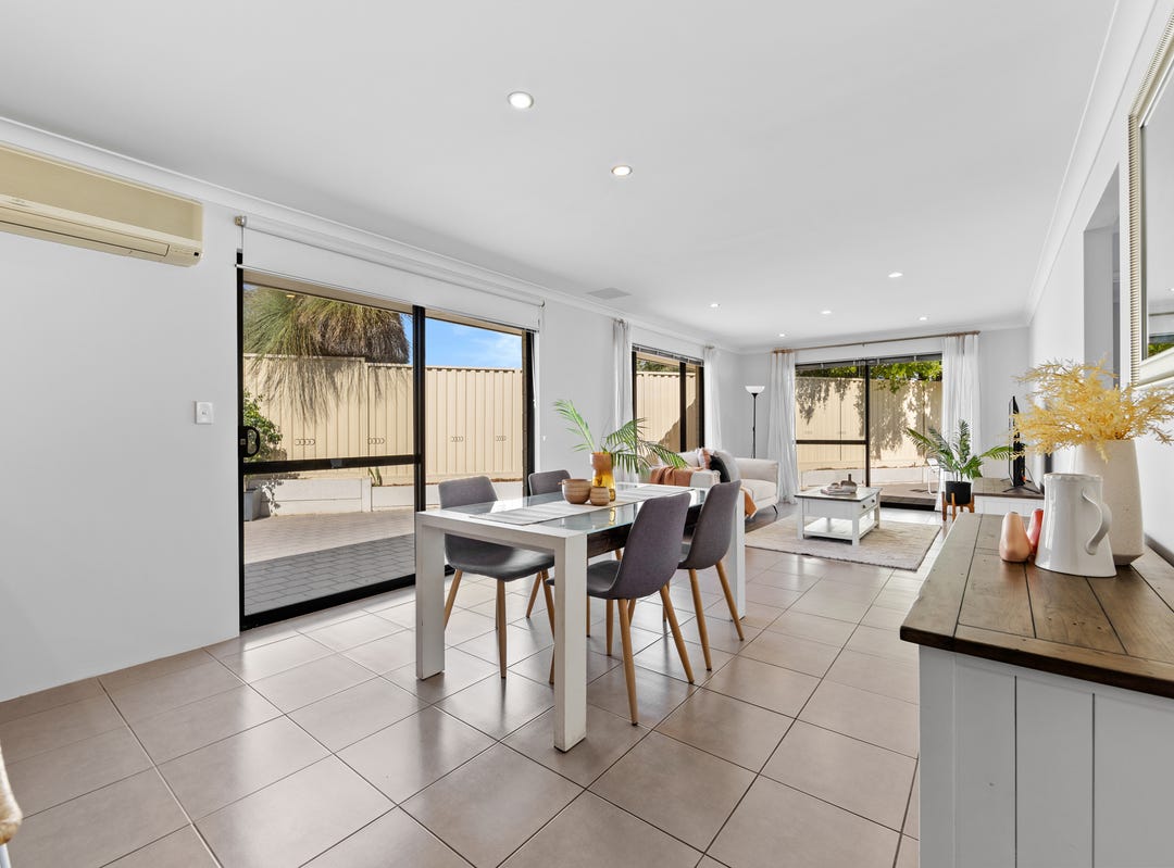 9 Exton Place, Spearwood, WA 6163 House for Sale