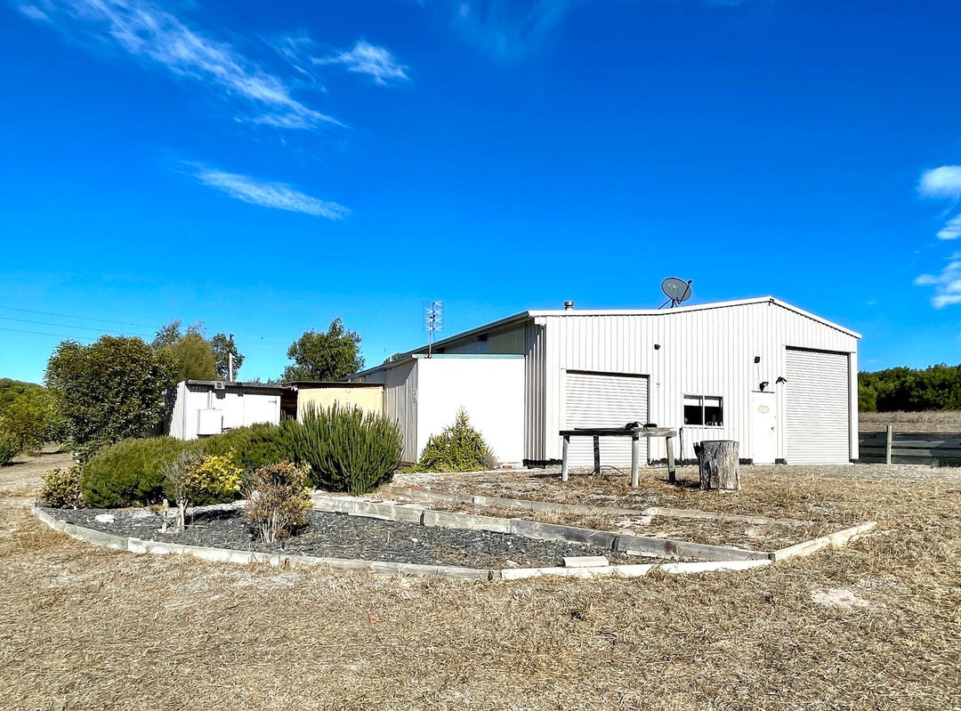 15 Stormbird Road, Elliston, SA 5670 House for Sale