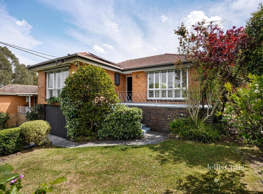 172 Holland Road, Burwood East, Vic 3151 House for Sale
