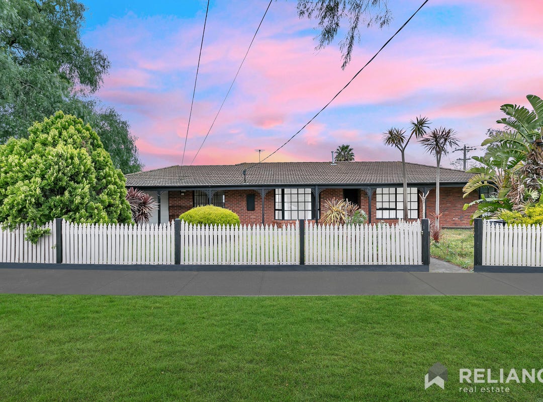 19 Matlock Street, Hoppers Crossing, Vic 3029 House for Sale
