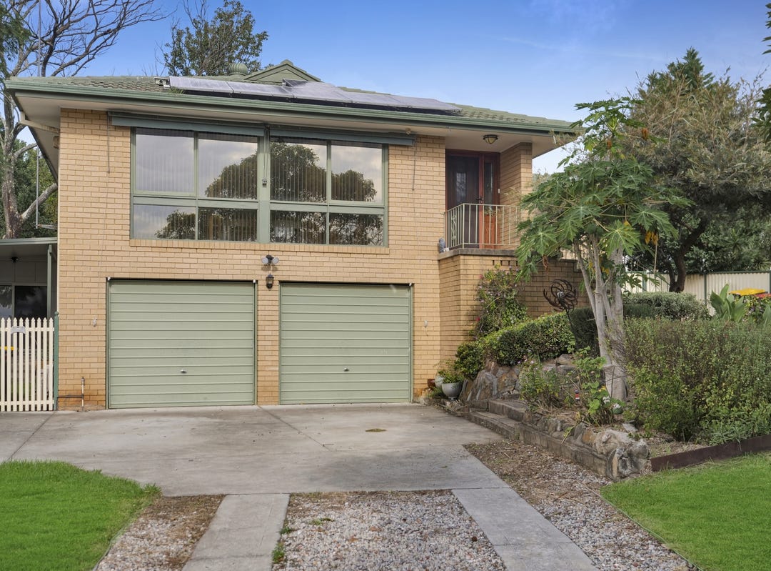 1 Robin Place, Ingleburn, NSW 2565 House for Sale