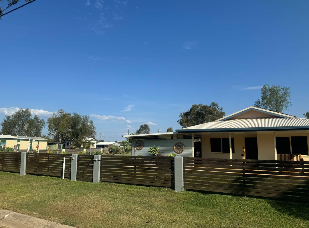 34 Reynolds Street, Nebo, Qld 4742 House for Sale