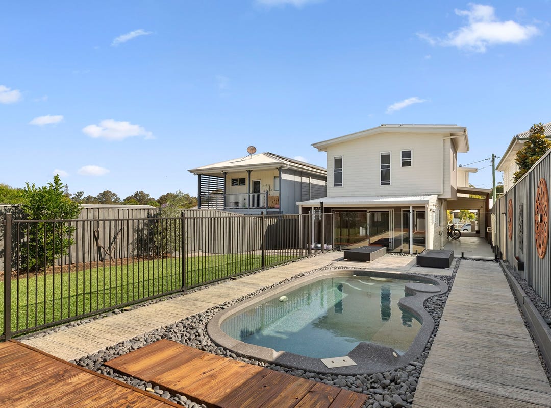 14 Dunne Street, Brighton, Qld 4017 House for Sale