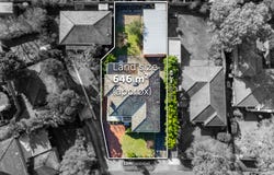 1/1 Moore Street, Brighton East, Vic 3187