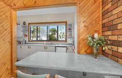 99 Marks Point Road, Marks Point, NSW 2280