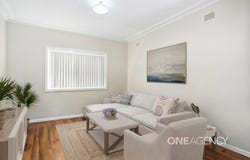 31 Weringa Avenue, Lake Heights, NSW 2502