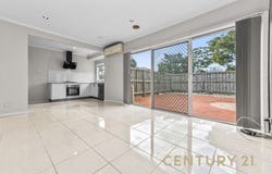 1/10 Kingswood Crescent, Noble Park North, Vic 3174