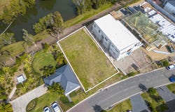 9240 Peter Senior Drive, Hope Island, Qld 4212