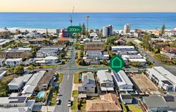 2/196 Cypress Terrace, Palm Beach, Qld 4221