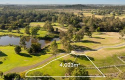 8 Country Club Drive, Moggill, Qld 4070