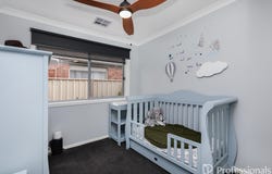 11 Riverina Boulevard, Brookfield, Vic 3338