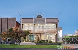 77 Taunton Drive, Cheltenham, Vic 3192