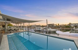 6 Rainbow Court, Newport, Qld 4020