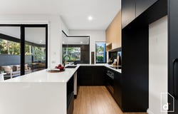 13A Pass Avenue, Thirroul, NSW 2515