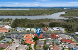 2/31 Amanda Crescent, Forster, NSW 2428