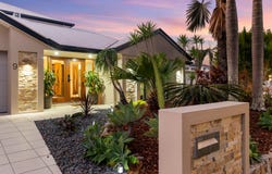 9 Panama Court, Kawana Island, Qld 4575