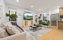 1/10 Spence Street, Burwood, Vic 3125