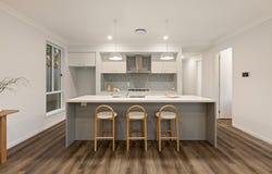 14 Embie Street, Holland Park West, Qld 4121