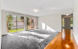 12 Cardiff Grove, Cranbourne East, Vic 3977