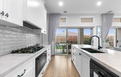 5 Danzig Street, Kalkallo, Vic 3064