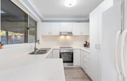 64 Bushland Drive, Regents Park, Qld 4118