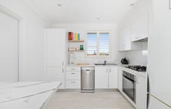 8/70 Harbord Road, Freshwater, NSW 2096