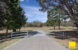 14 Bankers Road, Bywong, NSW 2621