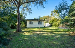 24 Egan Avenue, Beachmere, Qld 4510