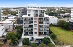 2102/77 Bride Street, Wynnum, Qld 4178