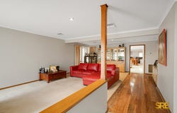64 Pennyroyal Crescent, Kurunjang, Vic 3337