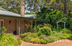 4 Mcglew Road, Glen Forrest, WA 6071