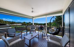 5 Yachtsmans Parade, Cannonvale, Qld 4802