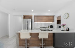6 Mount Greville Way, Park Ridge, Qld 4125