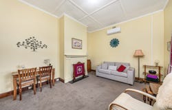 79 Princes Highway, Meningie, SA 5264