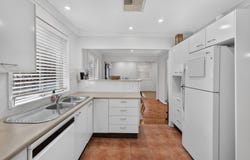 6 Ratcliffe Street, Eleebana, NSW 2282
