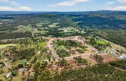 16 Carmichael Drive, Adare, Qld 4343