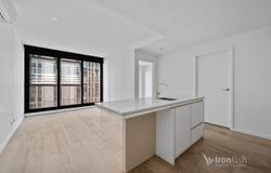 2011/70 Dorcas Street, Southbank, Vic 3006
