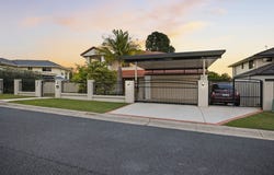 12 Tanzen Drive, Arundel, Qld 4214