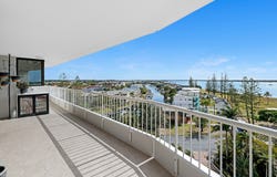 22/5-7 Oatland Esplanade, Runaway Bay, Qld 4216