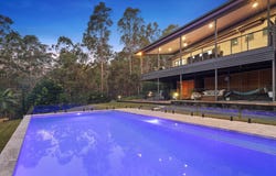 9 Ruby Court, Bunya, Qld 4055